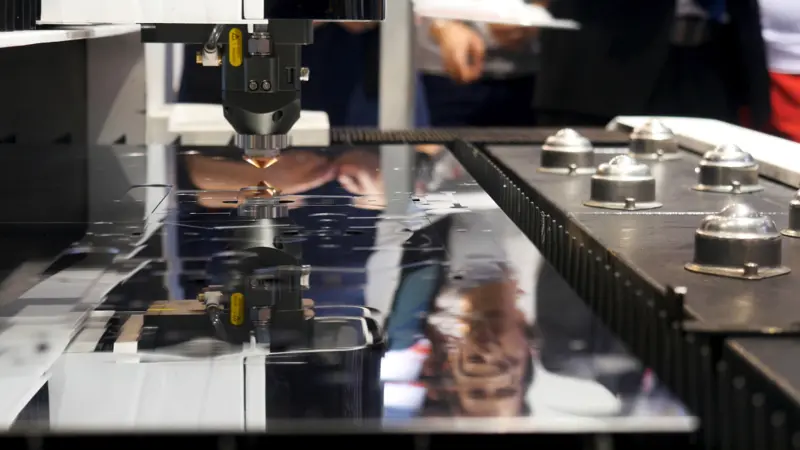Apa Itu Laser Cutting? Kenali Pengertian dan Fungsinya! - besibajaglobal.com GKPS