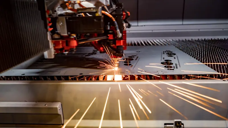 Kenali Keunggulan Laser Cutting Fiber untuk Pemotongan Logam